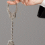 businessman-hand-with-opened-handcuffs_144627-3852 - NeruLife.Ru